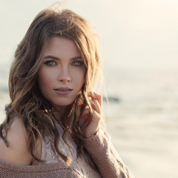 女邻居丰满的奶水在线观看功能展示